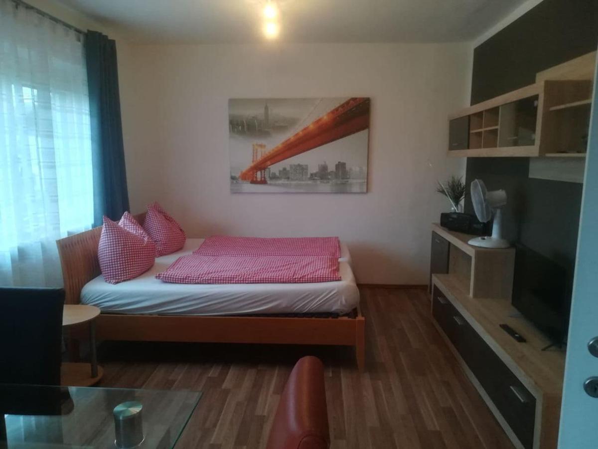 Zentral Gelegene, Sehr Ruhige Und Helle Wohnung غراتس المظهر الخارجي الصورة